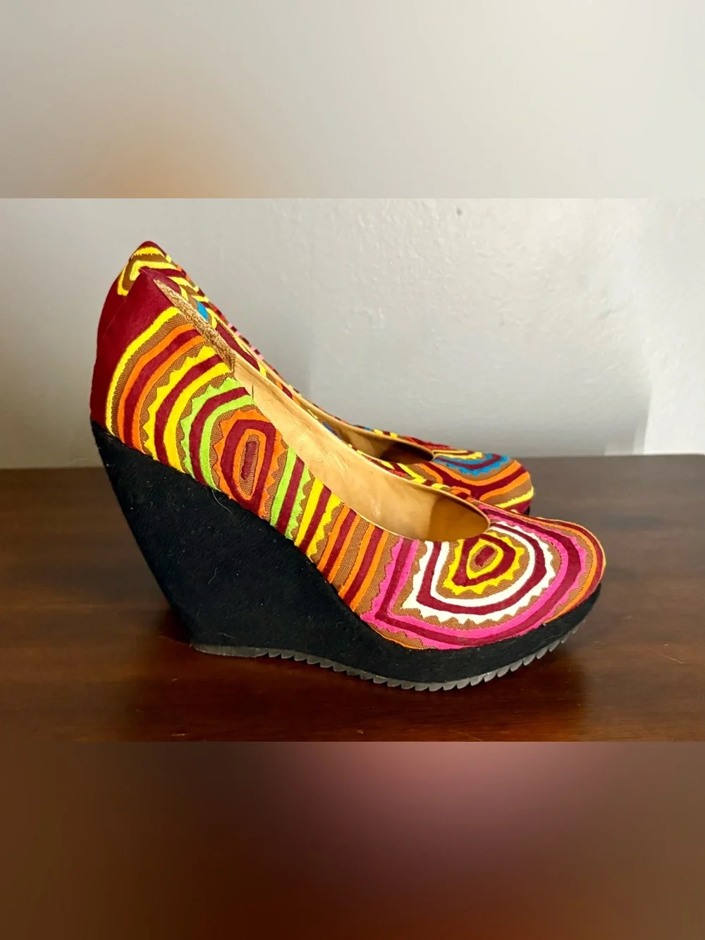 Handmade Guatemalan Textile Wedge Heels Multicolor Boho Geometric Pattern - sz 6